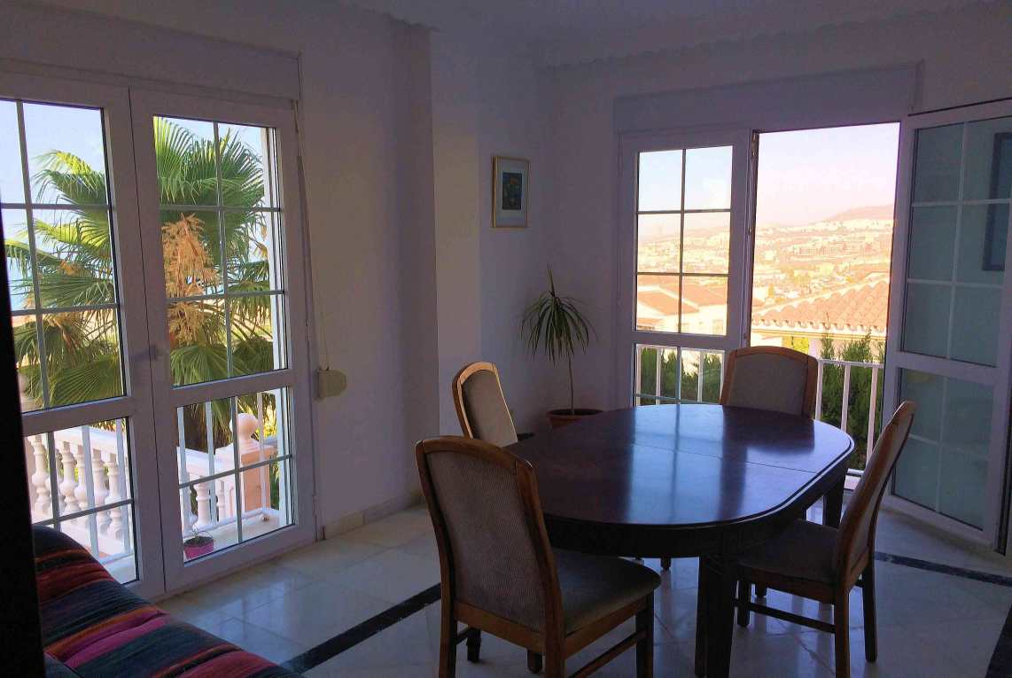 Villa for rent in Rincón de la Victoria